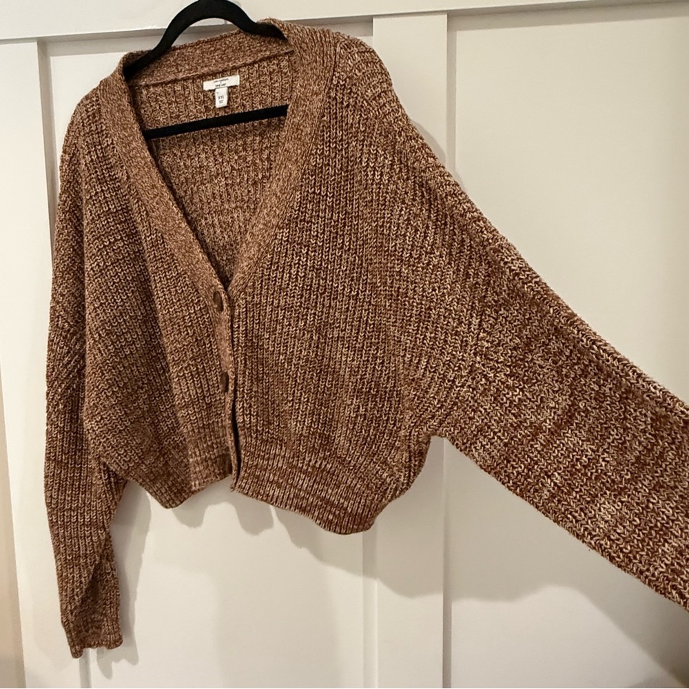 Nine West X Cara Santana Cropped Maroon Sweater